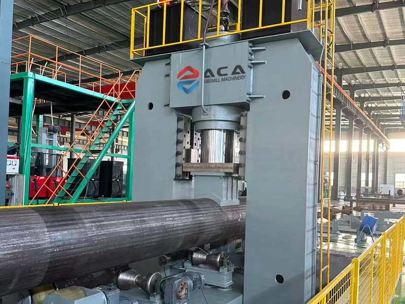 LSAW, SSAW Steel Pipe Straightening Machine Working at User's Site